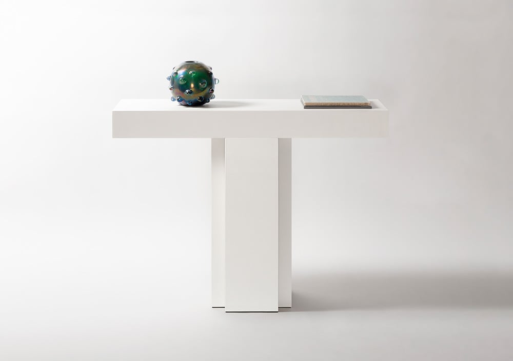 Assoluto console table by Francesco Balzano x Giobagnara