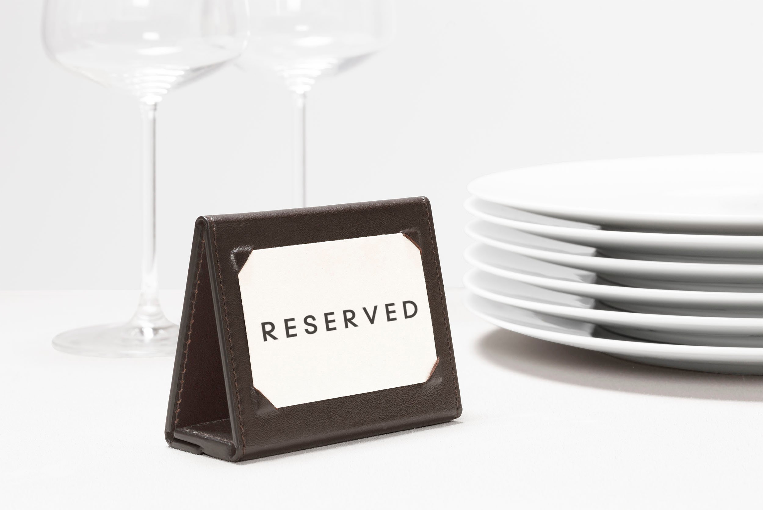 Giobagnara's Aspen place card holder
